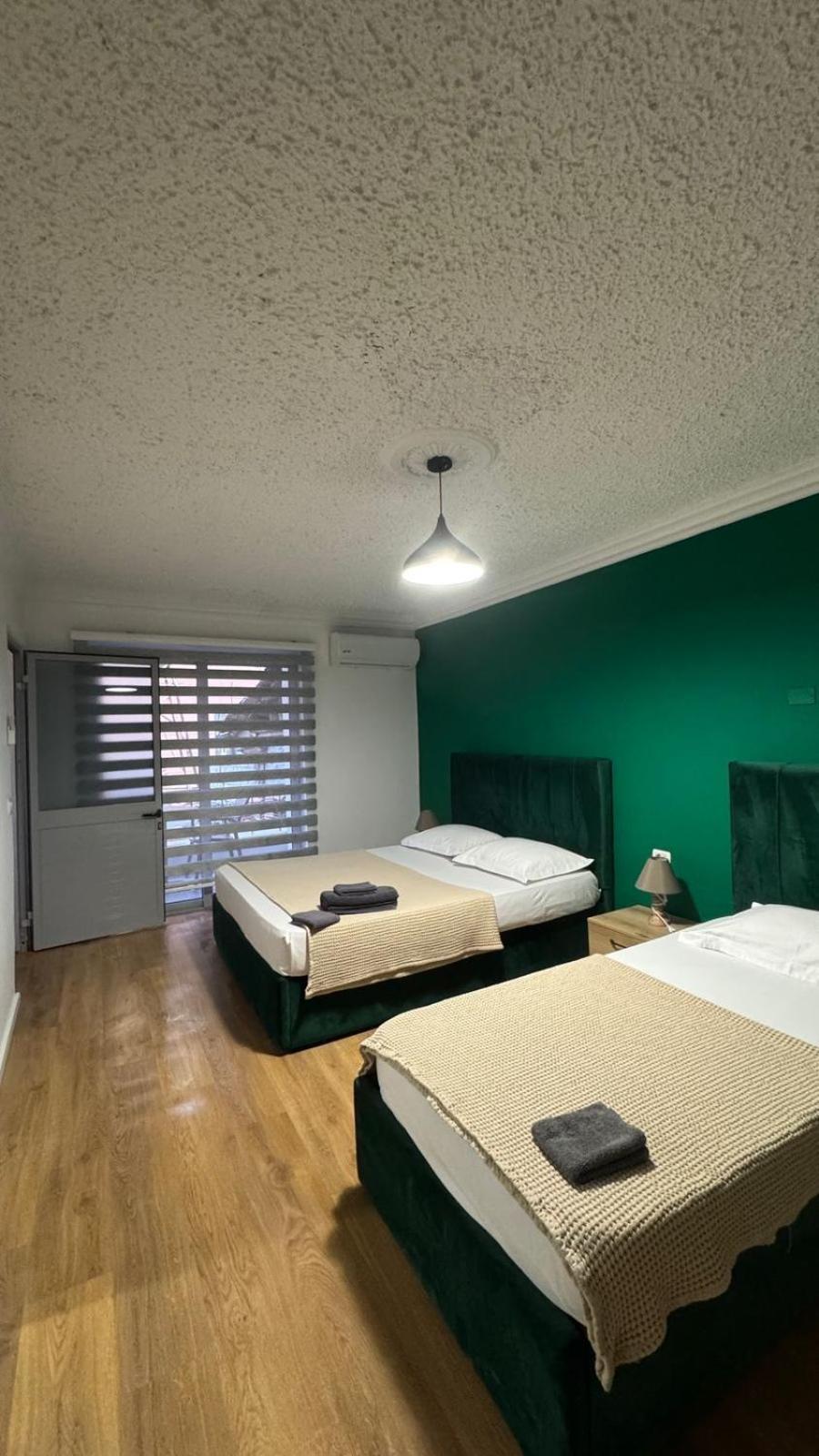 Host Elios Tirana Apartment Ngoại thất bức ảnh